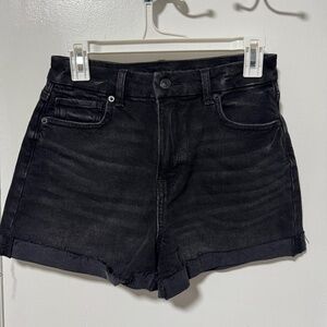 Stretch Curvy Demin Mom Short